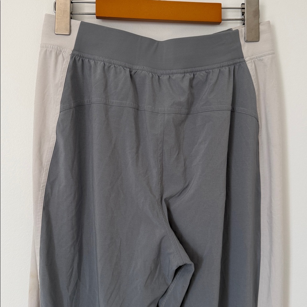 Lululemon Adapted State High-Rise Jogger - Picture 7 of 9